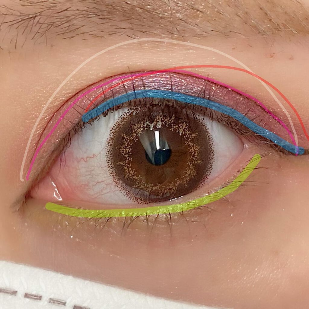 スモール アイシャドウ × 12 (ボタニック パニック)/M・A・C/アイシャドウパレットを使ったクチコミ(4枚目)