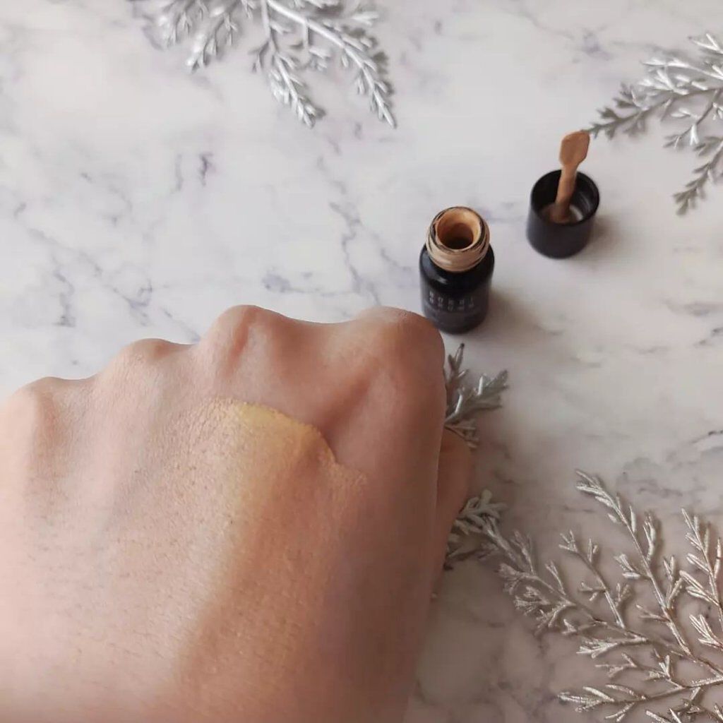 インテンシブ セラム ファンデーション/BOBBI BROWN/リキッドファンデーションを使ったクチコミ(6枚目)