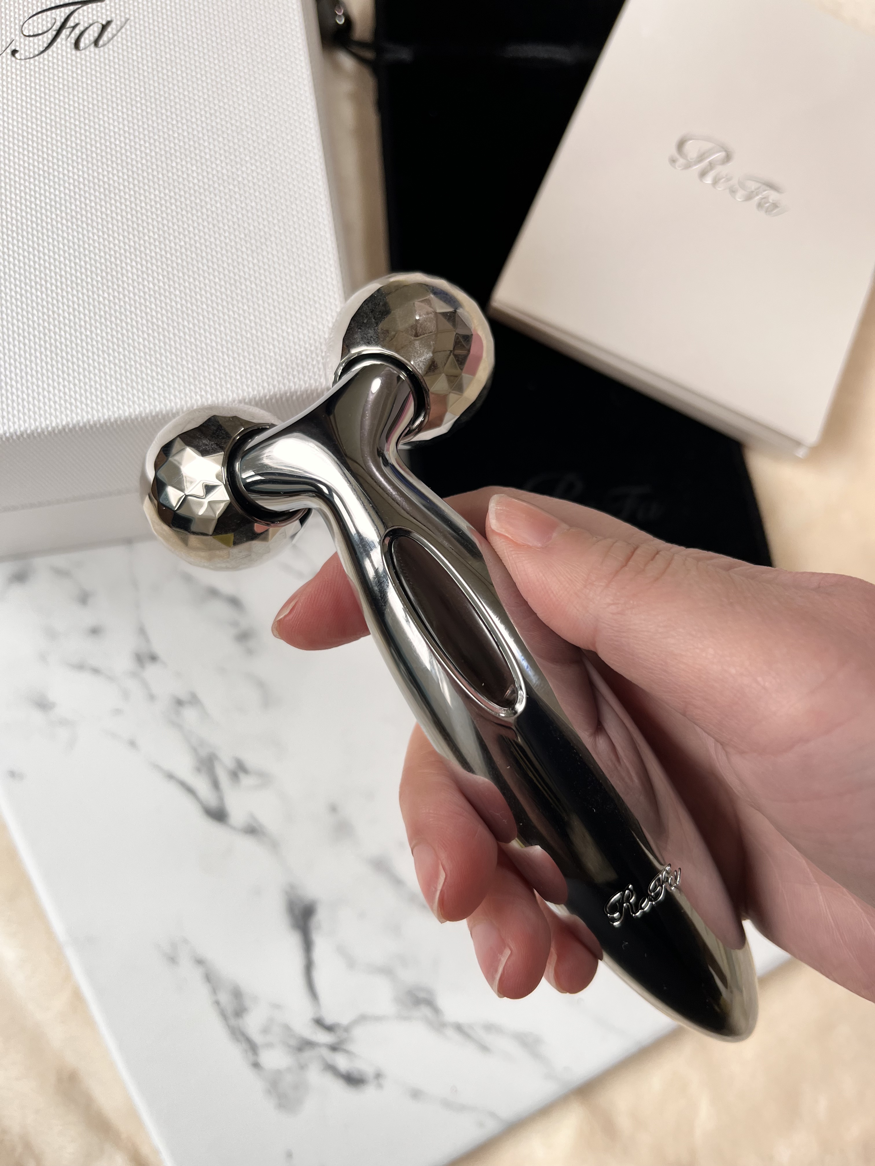 ReFa CARAT/ReFa/ボディケア美容家電を使ったクチコミ（1枚目）