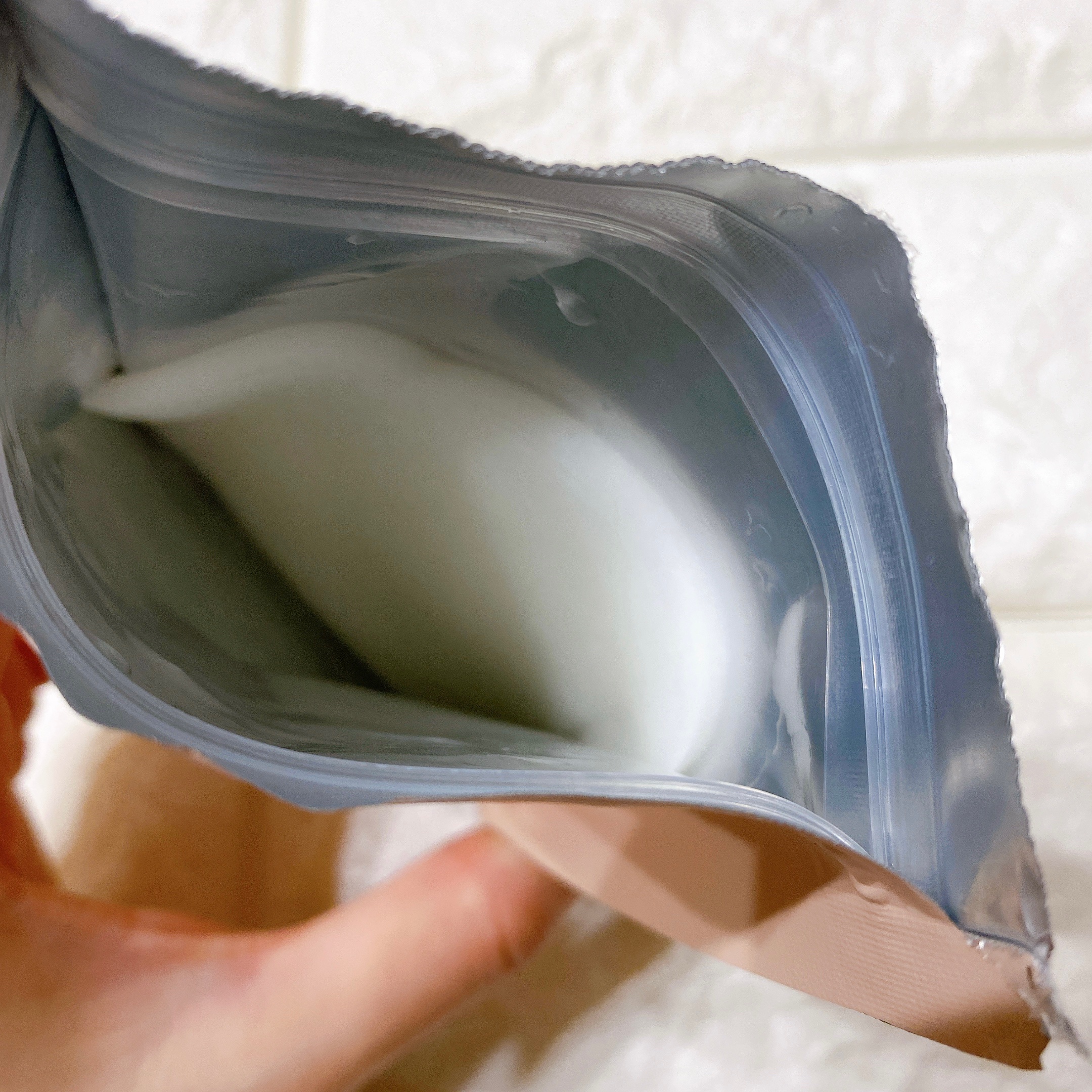 ブリンクリームパウダーシャドウ/BLING GLOW/単色アイシャドウを使ったクチコミ（3枚目）