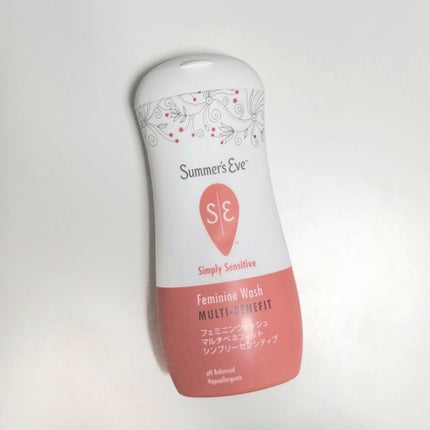 Summer's Eve(サマーズイブ) フェミニンウォッシュ マルチベネフィット シンプリーセンシティブのクチコミ「Summer's Eve フェミニンウォッシュ
マルチベネフィット シンプリーセンシティブ
.....」(1枚目)