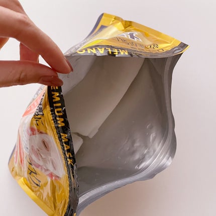 集中対策プレミアムマスクMK 高保湿タイプ/メラノCC/シートマスク・パックを使ったクチコミ(3枚目)