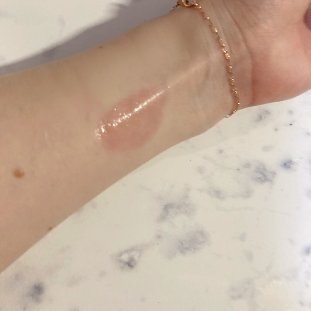 トゥルーディメンションラディアンスバーム TP004 レアスリップ/hince/スティックハイライトを使ったクチコミ（2枚目）