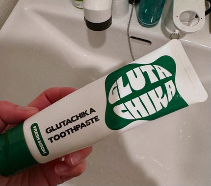 グルタチカフレッシュスーム歯磨き粉/Dr.Viuum/歯磨き粉を使ったクチコミ(1枚目)