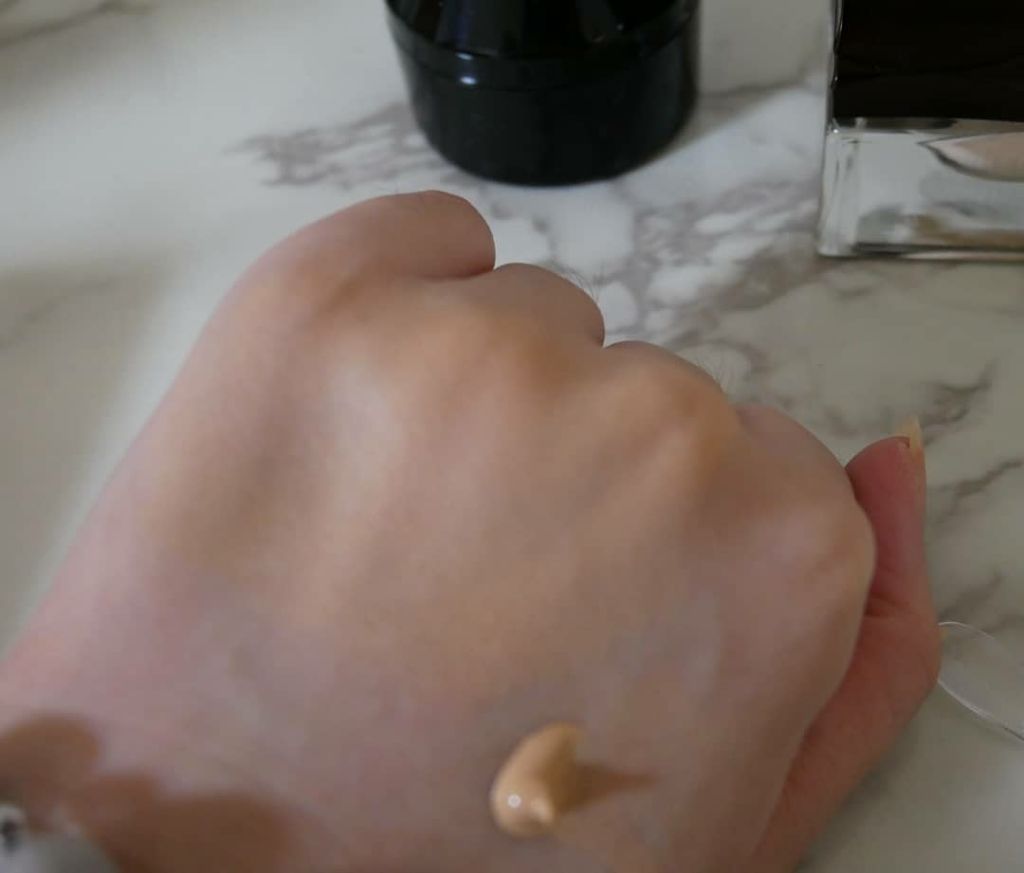 est ザ グローイング クリームメークアップのクチコミ「スキンケアクリームのような使い心地のファンデーション！﻿
﻿
＊est﻿
＊エストザグローイン.....」（3枚目）