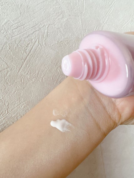 ニベアUV ディープ プロテクト&ケア トーンアップ エッセンス/ニベア/日焼け止めローションを使ったクチコミ(4枚目)