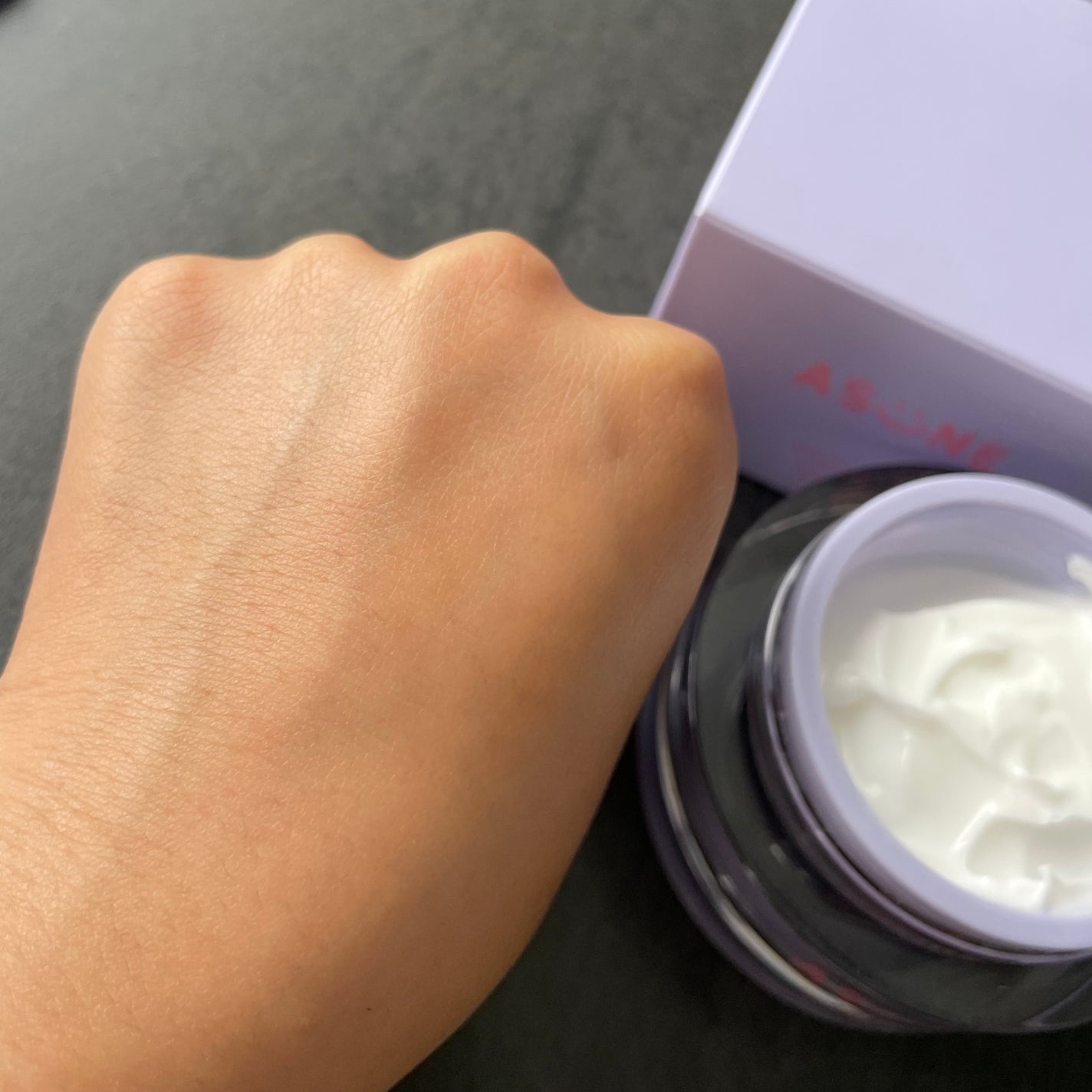 シカクリーム/ASUNE /フェイスクリームを使ったクチコミ(3枚目)