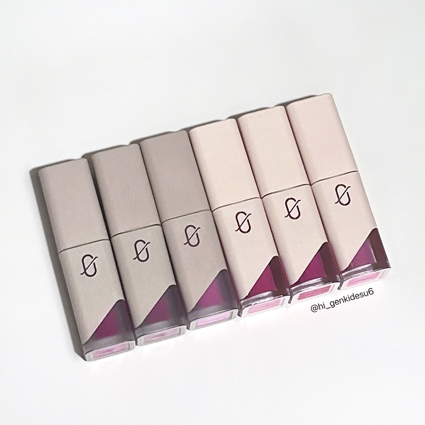 mood glow tint 05 アテンプト/Coralhaze/口紅を使ったクチコミ（3枚目）