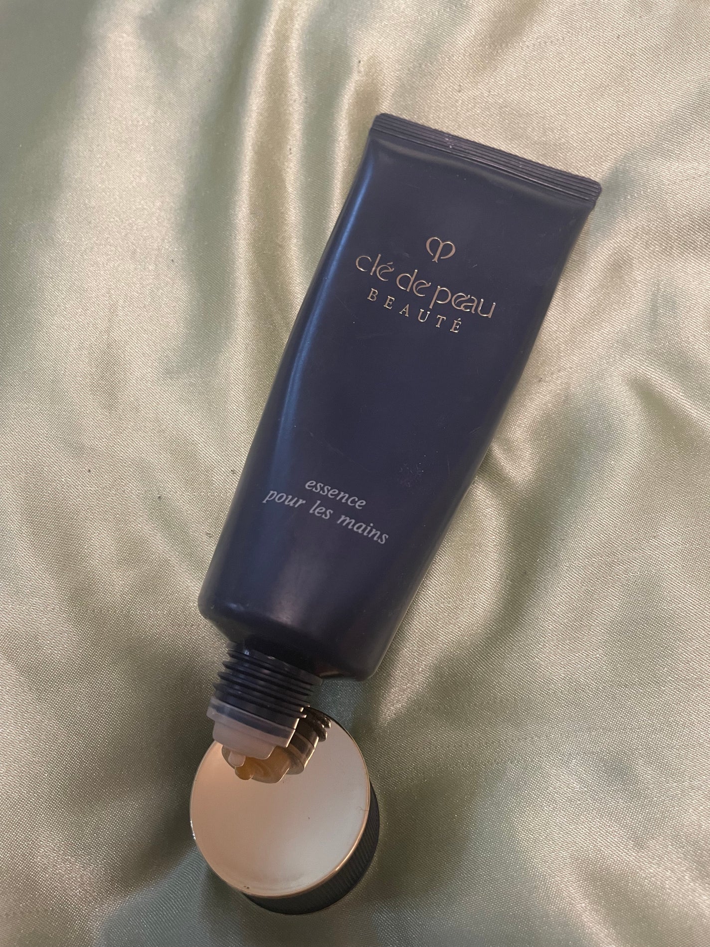 エサンスプールレマン/クレ・ド・ポー ボーテ/ハンドクリームを使ったクチコミ(1枚目)