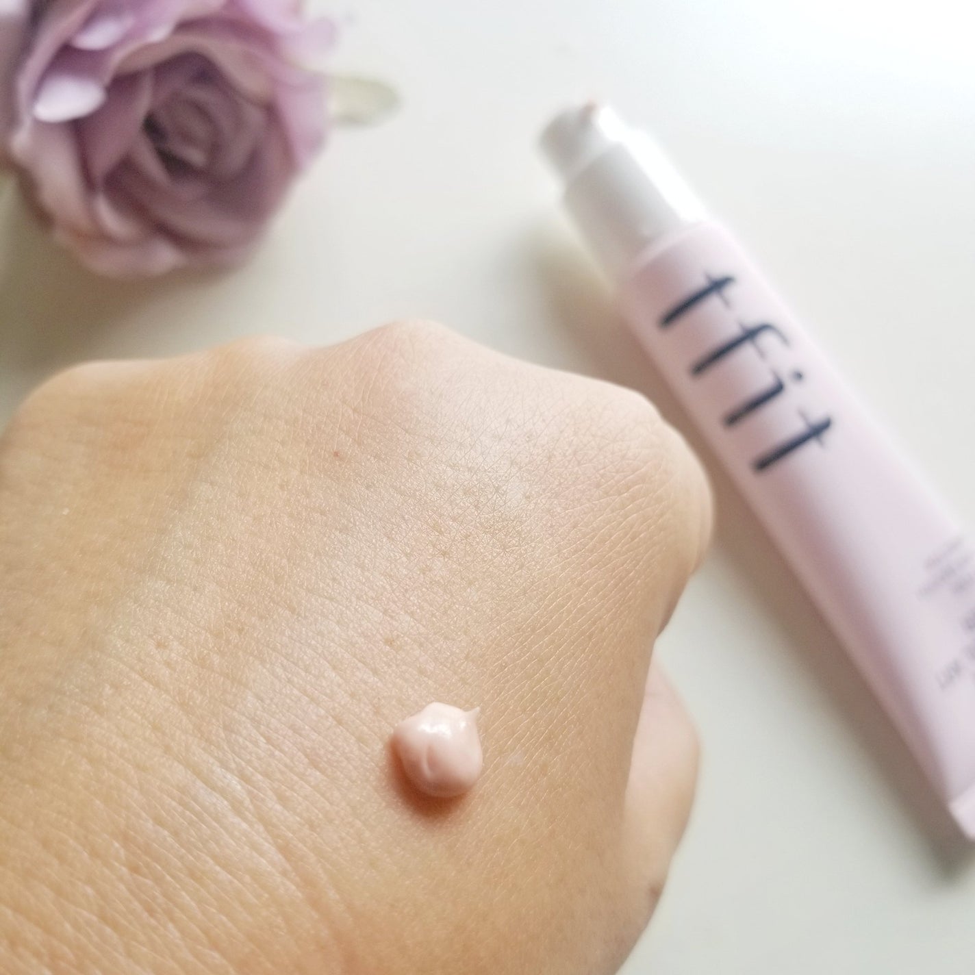 デリケートシルクベールアートプライマー/TFIT/化粧下地を使ったクチコミ(4枚目)