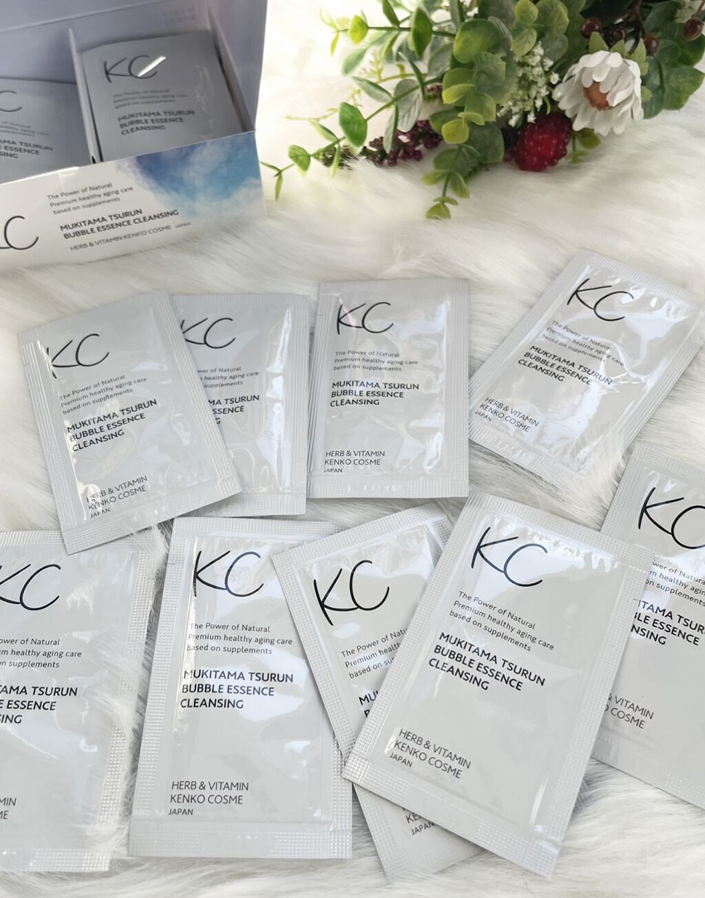 KC むきタマつるん 発泡美容液クレンジング/ハーブ健康本舗/クレンジングジェルを使ったクチコミ（1枚目）