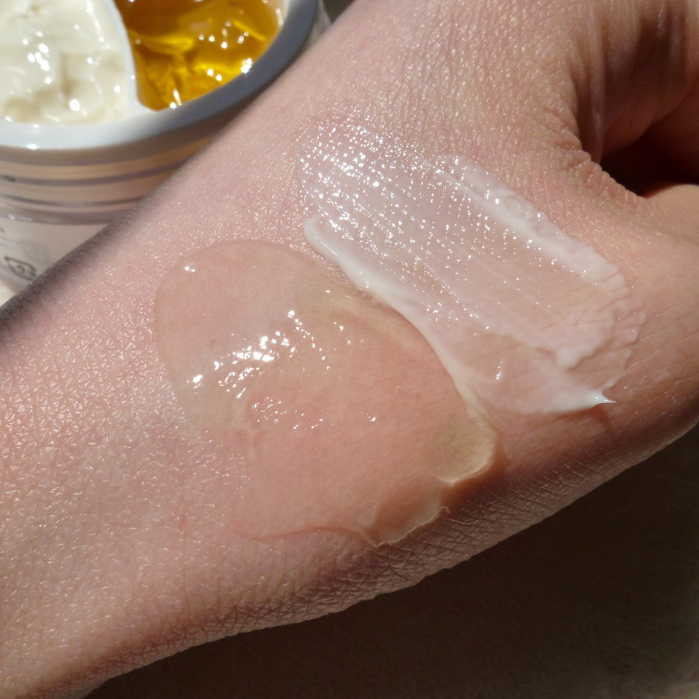 ホワイトトリュフダブルセラムアンドクリーム/ダルバ/フェイスクリームを使ったクチコミ(2枚目)