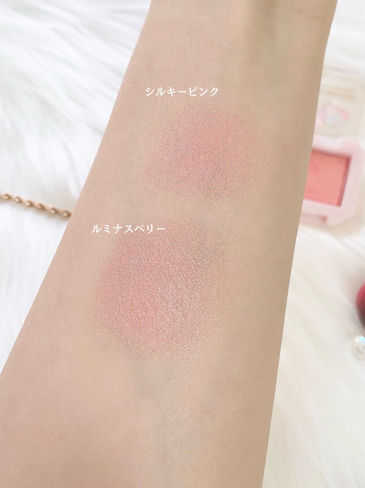 ごんす@YouTube始めました on LIPS 「《セリアコスメ❤︎》セリアのサンリオゾーンに売ってる単色アイシ..」(3枚目)