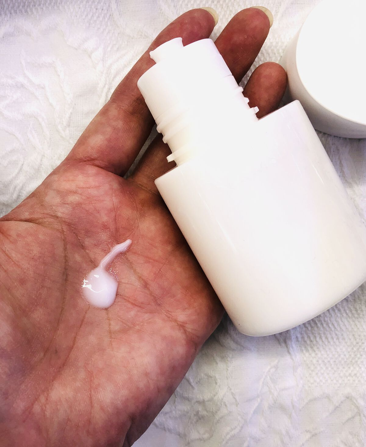 クリアウェルネス リファイニング ミルク SS/雪肌精/乳液を使ったクチコミ（3枚目）