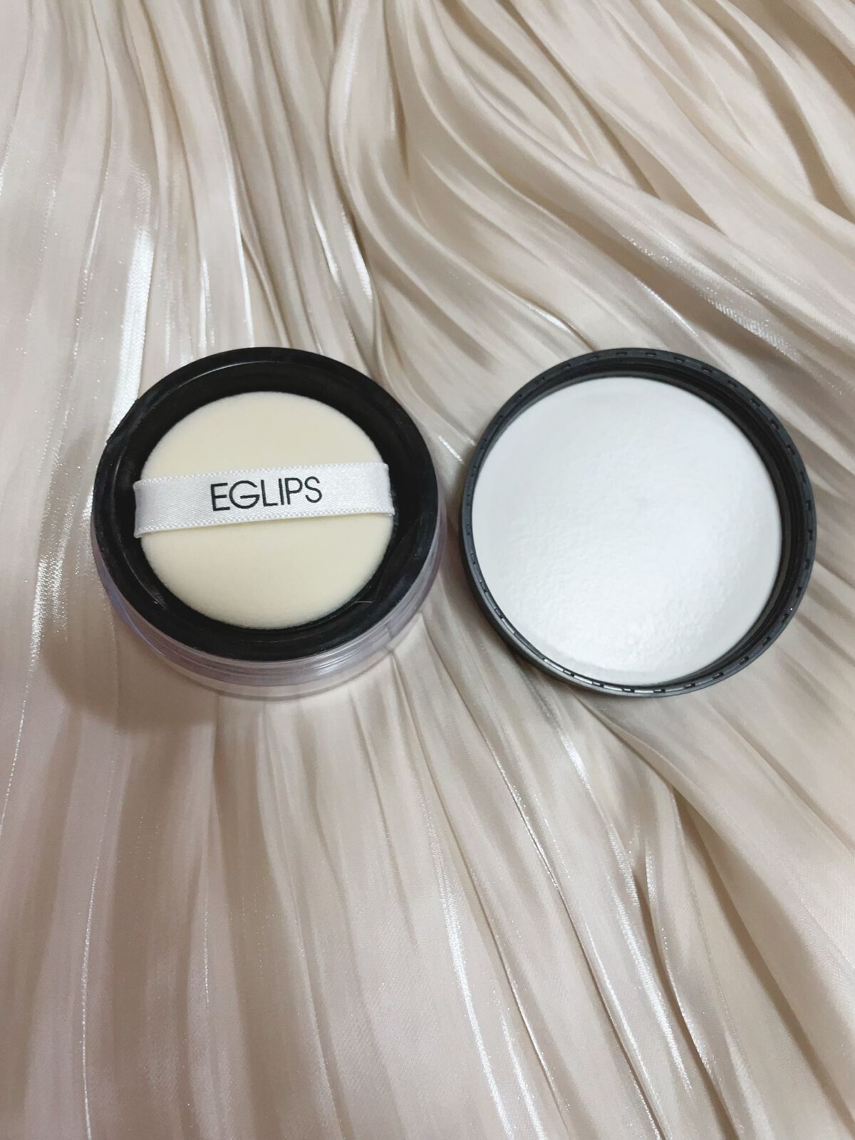 ライトリフレクティングセッティングパウダー ルース N 02383/NARS/ルースパウダーを使ったクチコミ(2枚目)