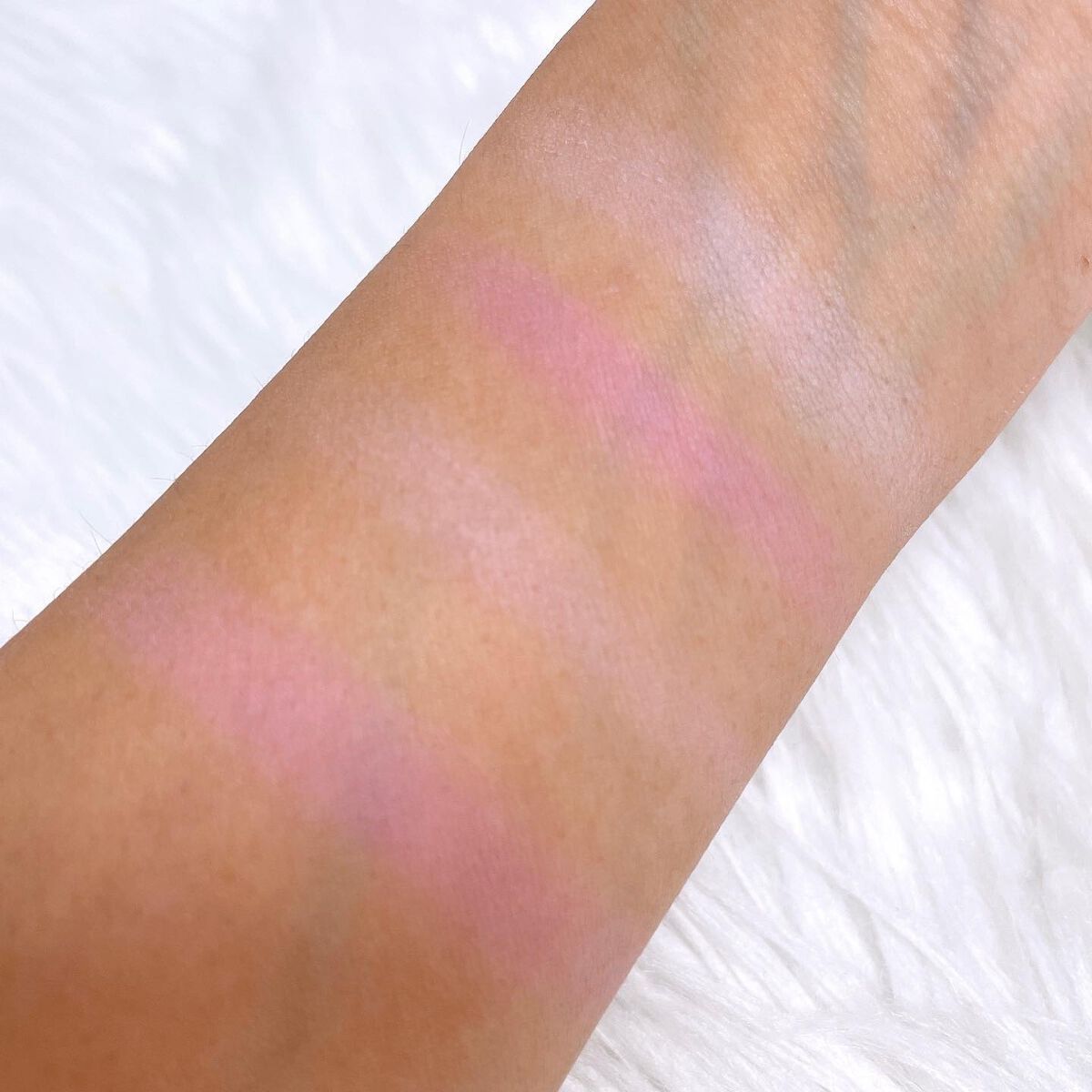 ブレンディングムードチーク/dasique/パウダーチークを使ったクチコミ(3枚目)