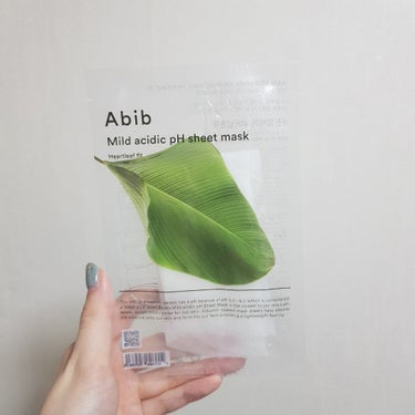 Abib
Mild acidic pH sheet mask Heartleaf fit


どくだみエキスが89%入っているので、
お肌の鎮静ができるそうです😊


竹原料と卵白で作られた特殊シートも