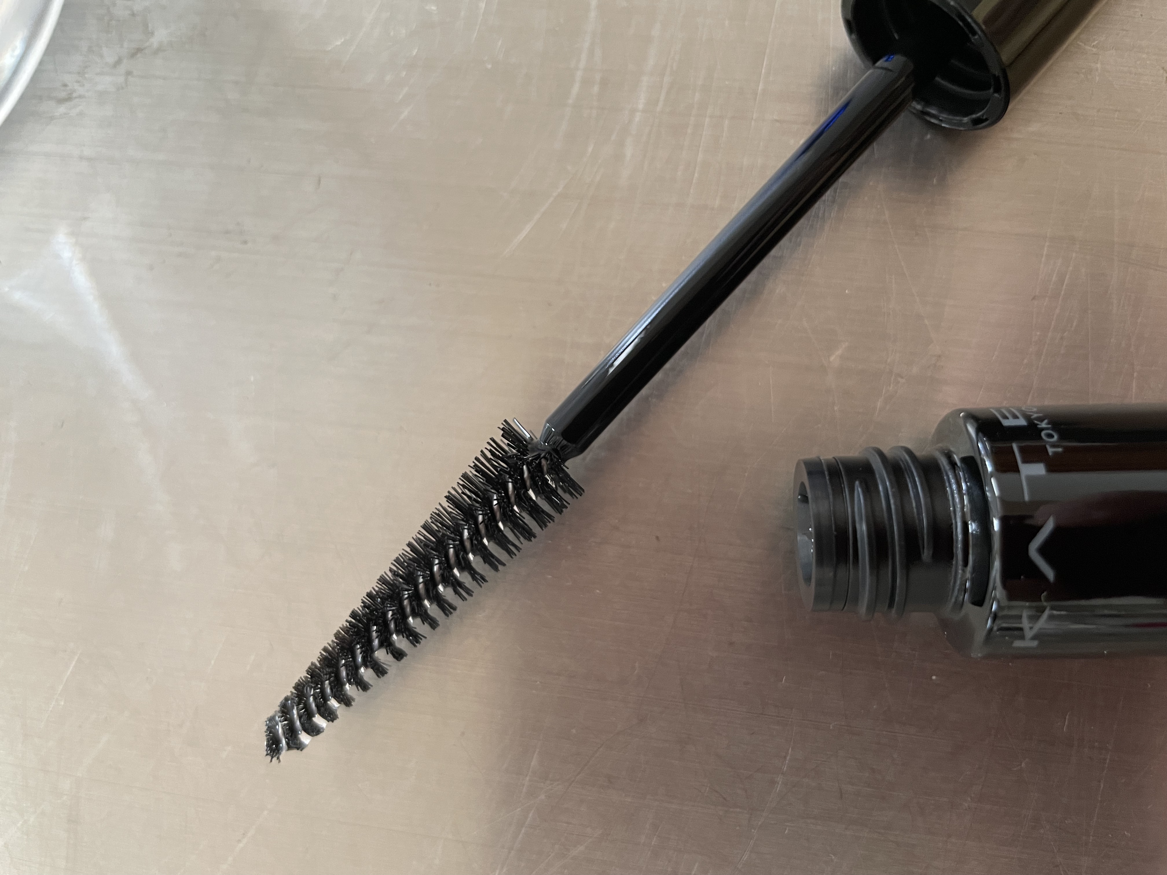 バングスキープフィクサー/KATE/ヘアジェルを使ったクチコミ（1枚目）