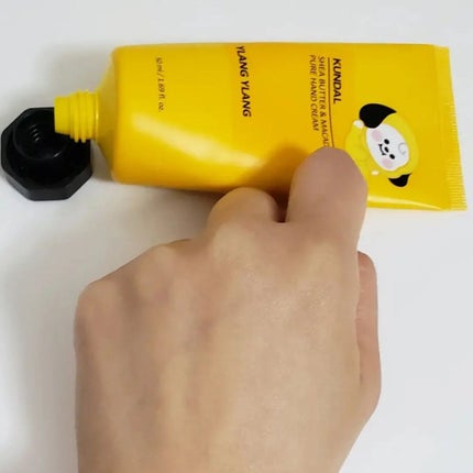 シアバターアンドマカダミアピュアハンドクリームギフトセット/KUNDAL/その他キットセットを使ったクチコミ(6枚目)