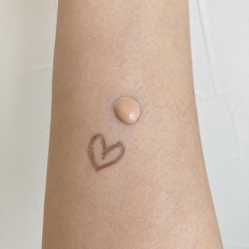 ドラマティックエッセンスリキッド/マキアージュ/リキッドファンデーションを使ったクチコミ（3枚目）