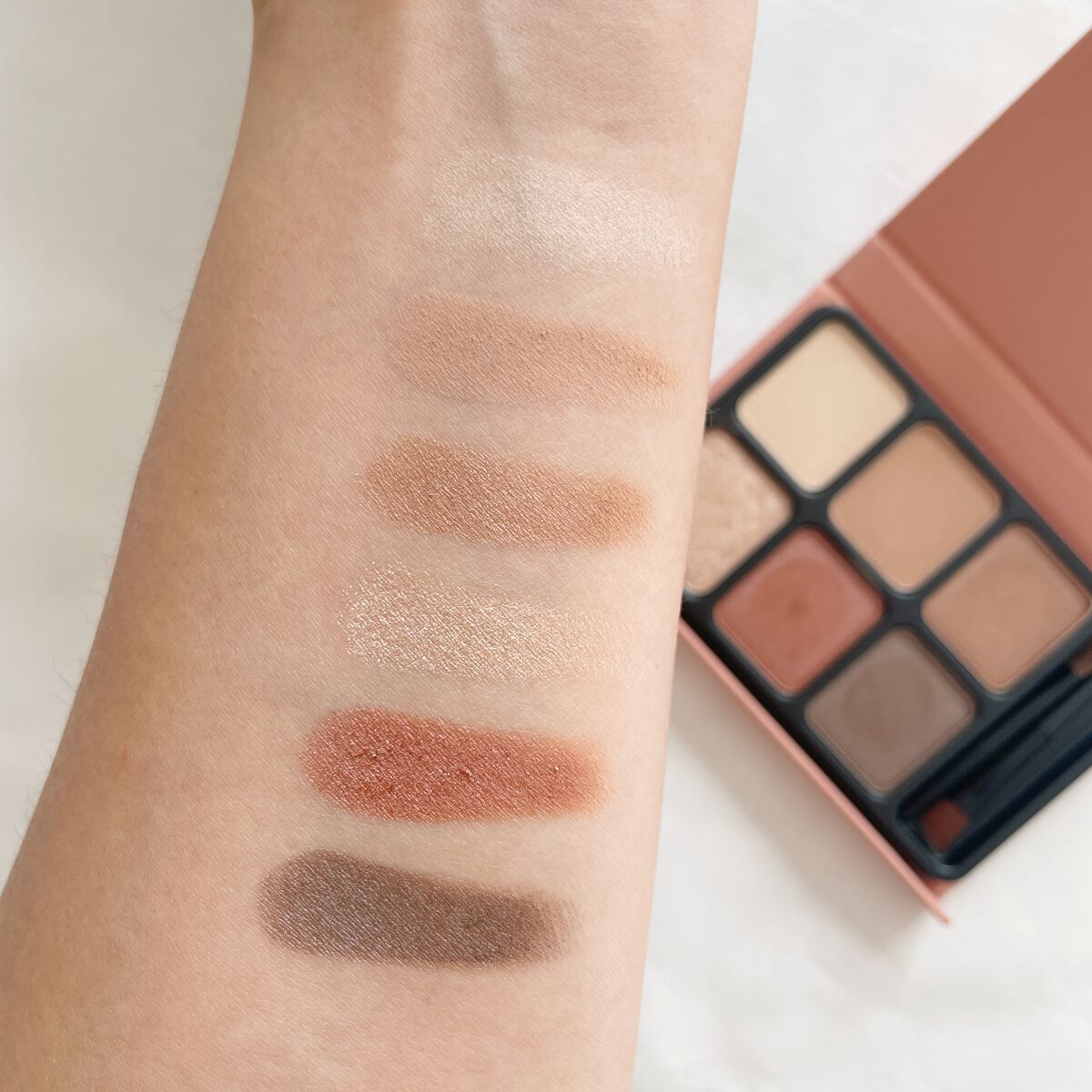 アイカラーパレット/heme/アイシャドウパレットを使ったクチコミ(3枚目)