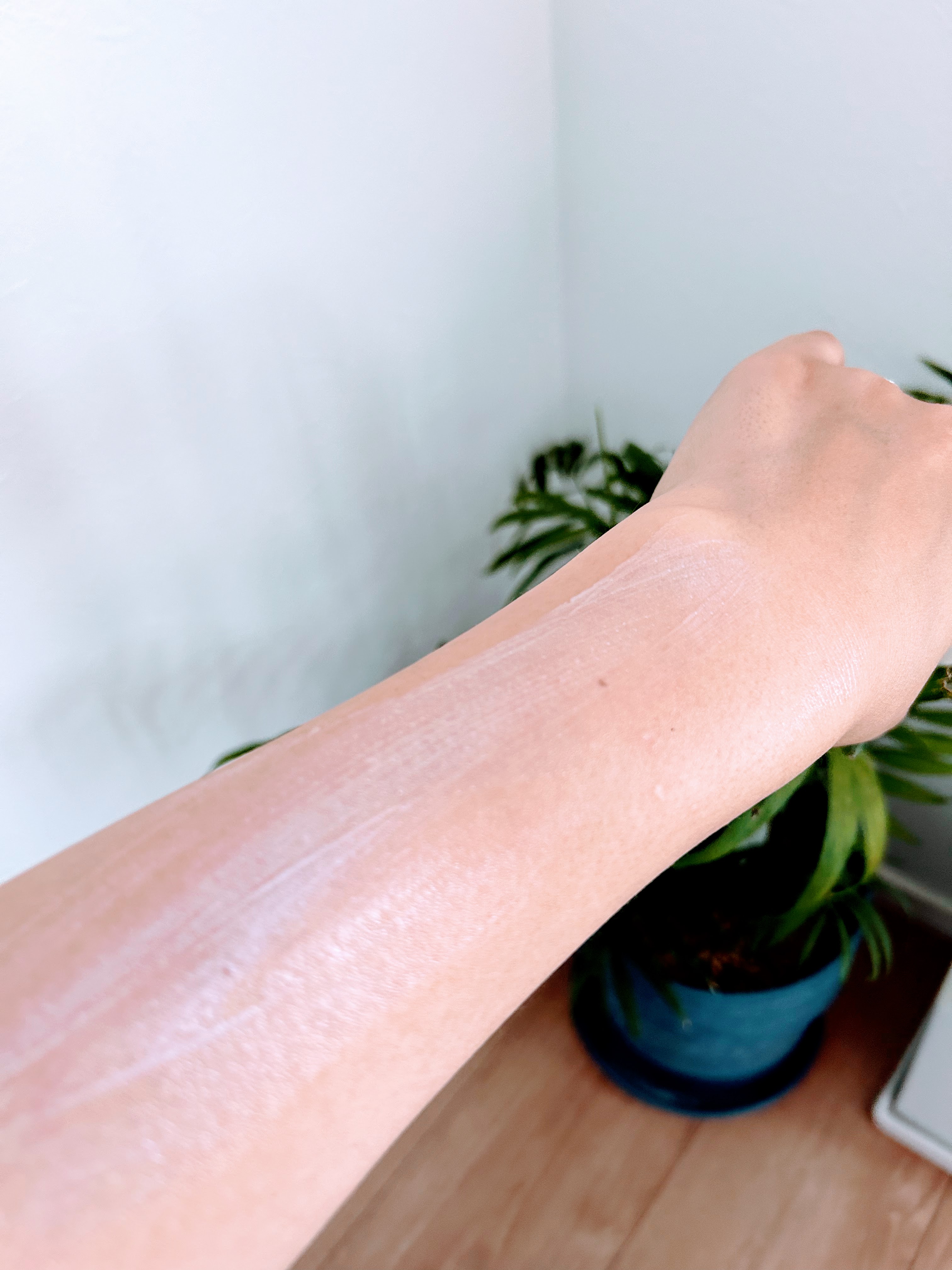 ヒアルーシカ ウォーターフィット サンセラム/SKIN1004/日焼け止めローションを使ったクチコミ（2枚目）