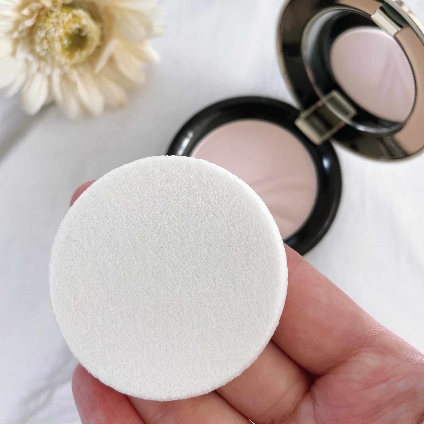 フェイスアップ プレストパウダー SPF23 / PA++/COVERMARK/プレストパウダーを使ったクチコミ(4枚目)