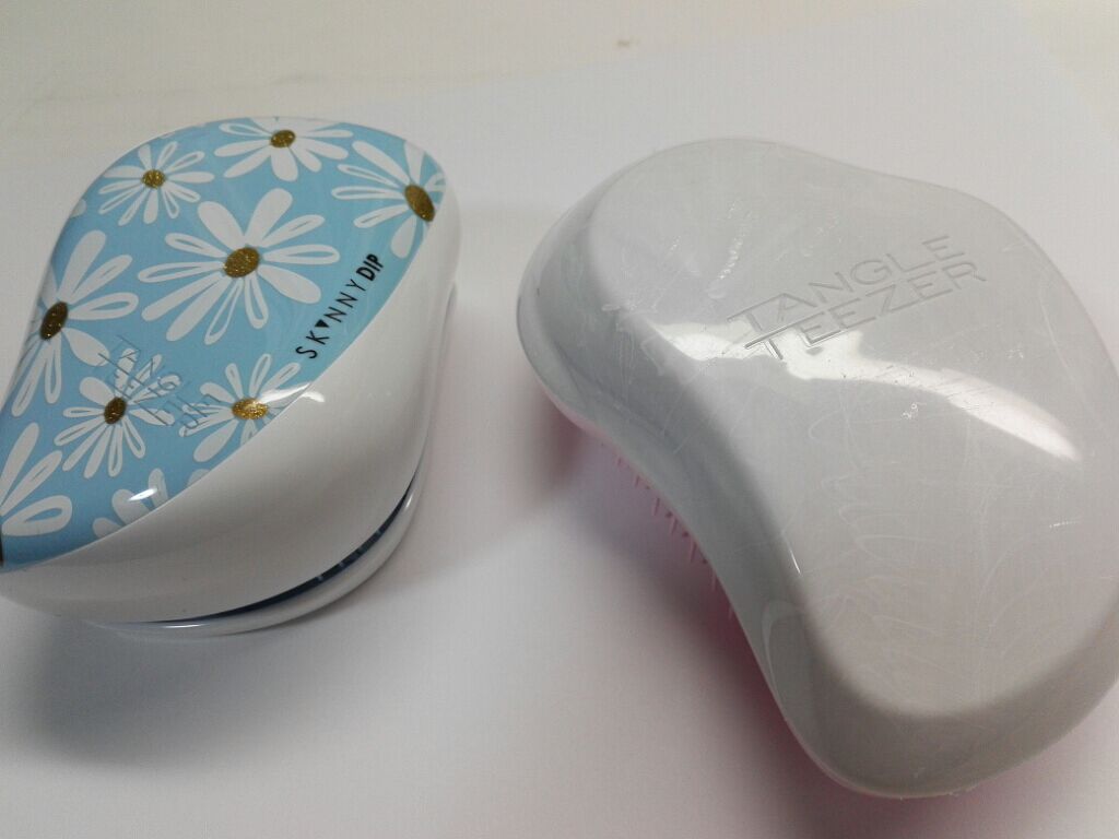 コンパクトスタイラー/TANGLE TEEZER/ヘアブラシを使ったクチコミ（2枚目）