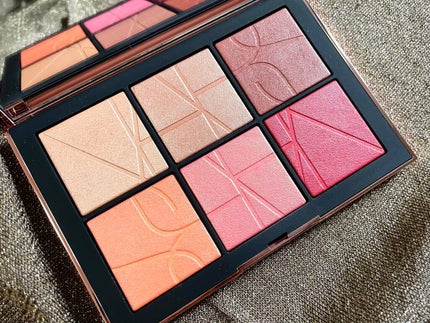 オーガズム オン ザ ビーチ チークパレット/NARS/パウダーチークを使ったクチコミ(1枚目)