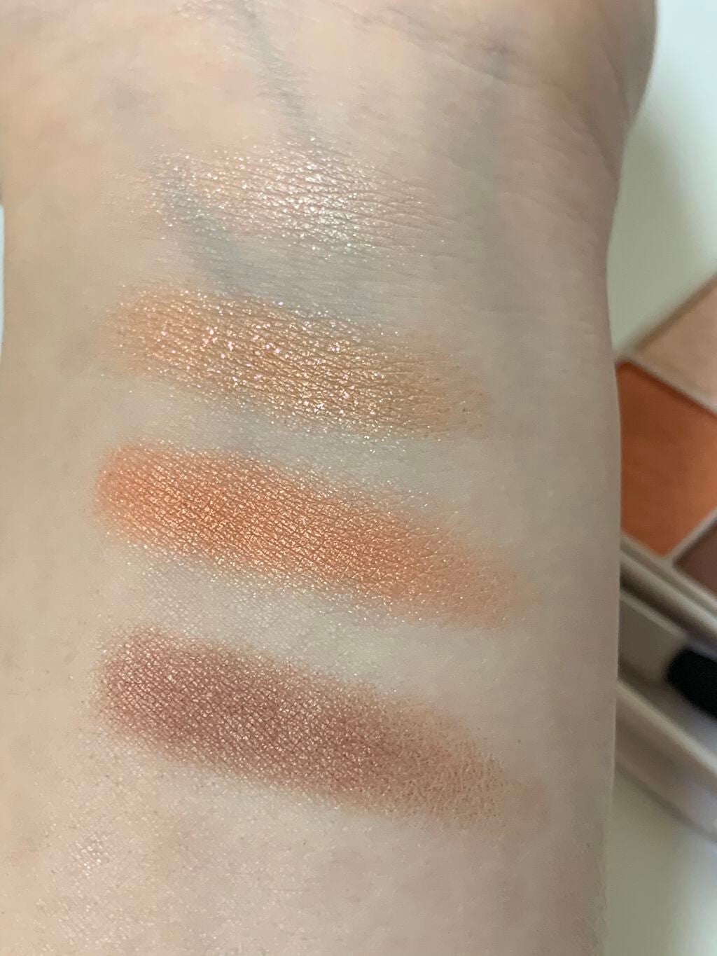 シルキースフレアイズ/キャンメイク/アイシャドウパレットを使ったクチコミ(2枚目)