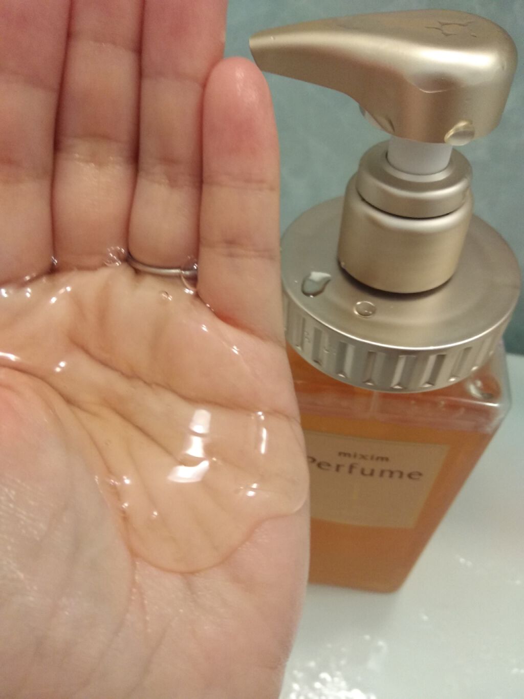 モイストリペア シャンプー/mixim Perfume/市販シャンプーを使ったクチコミ(2枚目)