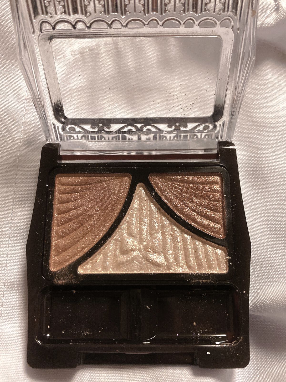 ジューシーピュアアイズ/キャンメイク/アイシャドウパレットを使ったクチコミ（2枚目）