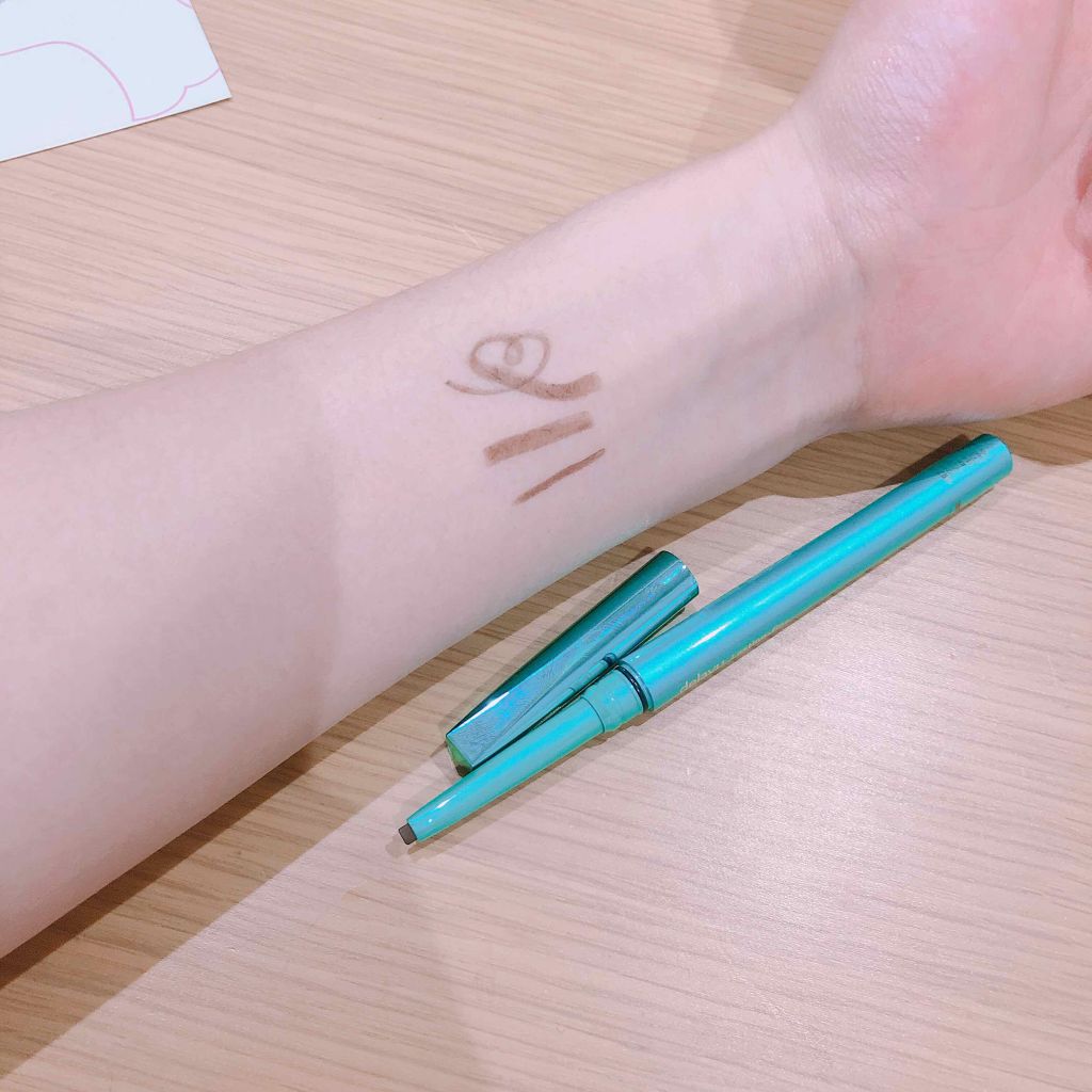 「密着アイライナー」クリームペンシル/デジャヴュ/ペンシルアイライナーを使ったクチコミ(2枚目)