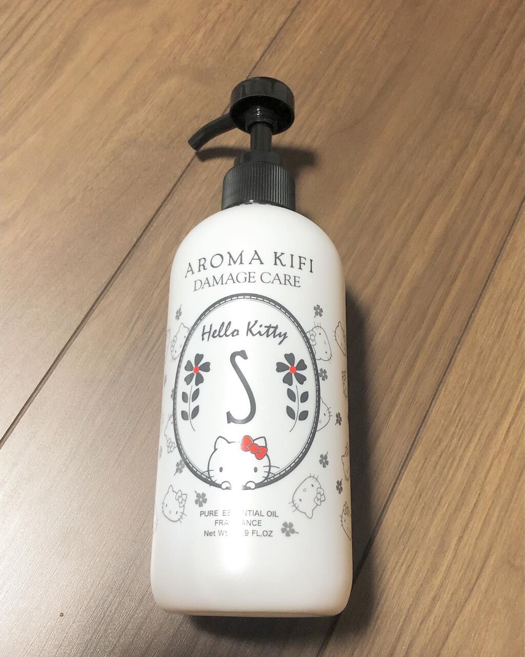 comaki on LIPS 「AROMAKIFIダメージケアシャンプー ハローキティ限定Ve..」(1枚目)