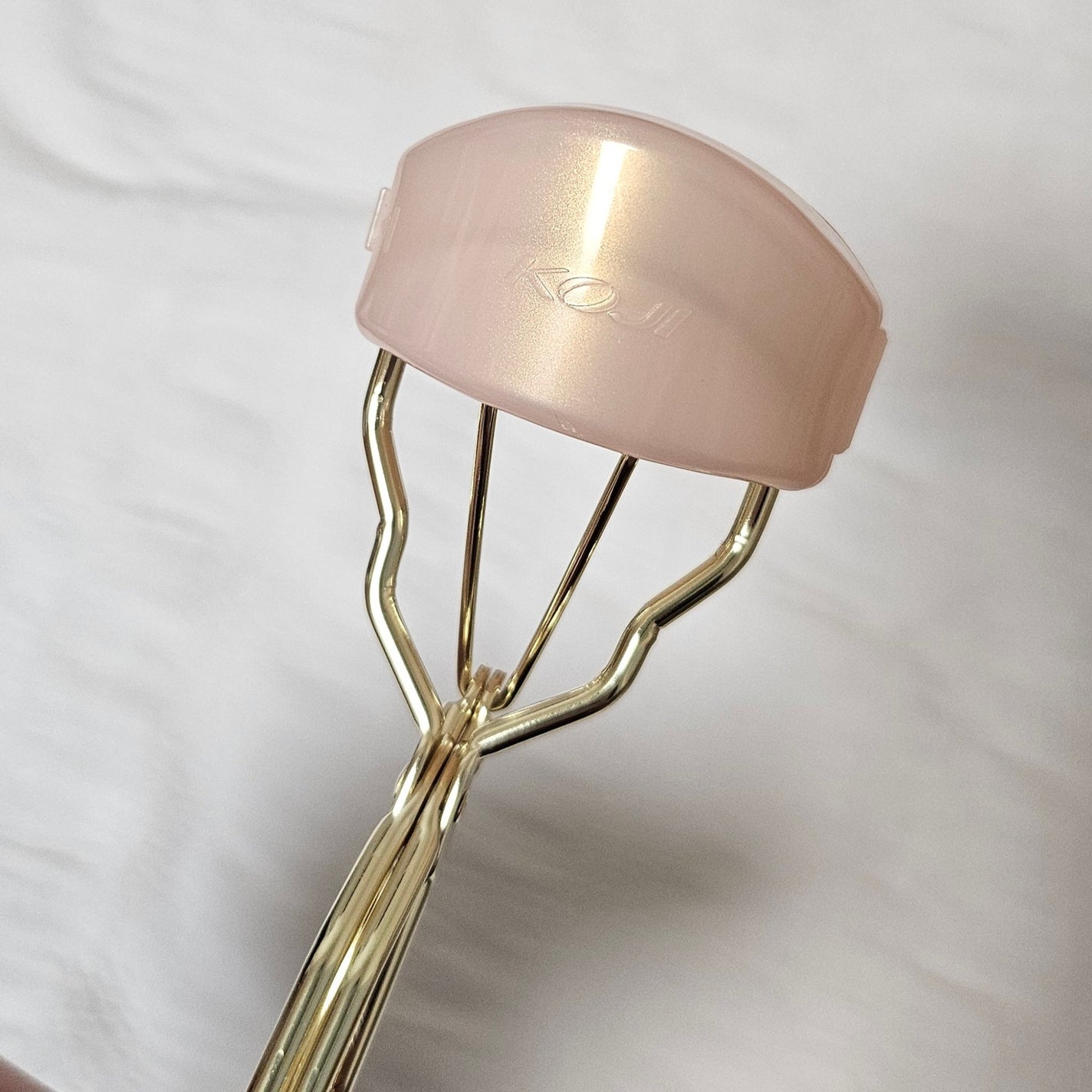 カービングアイラッシュカーラー/コージー/ビューラーを使ったクチコミ(4枚目)