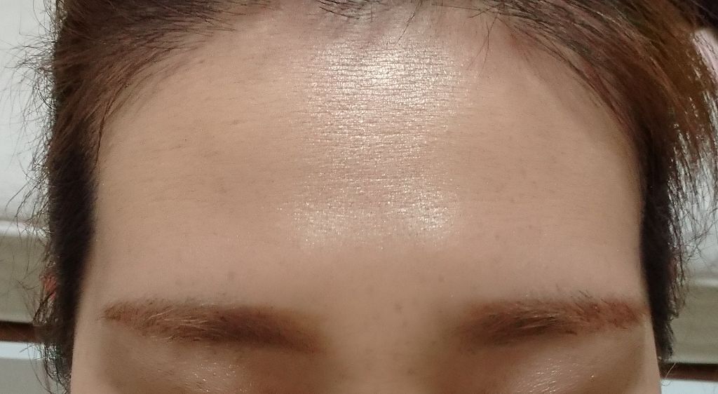 ベイクドハイライター/e.l.f. Cosmetics/パウダーハイライトを使ったクチコミ(1枚目)