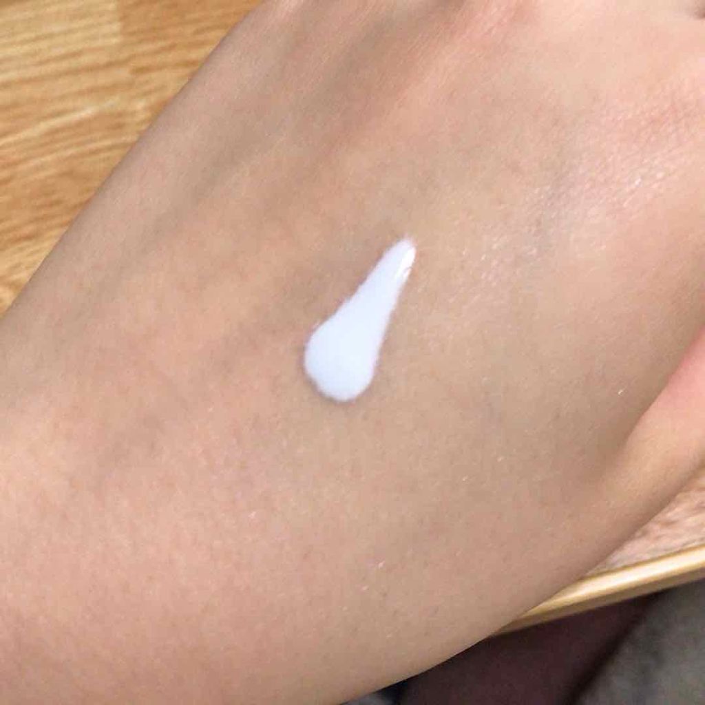 皮脂テカリ防止下地/CEZANNE/化粧下地を使ったクチコミ(2枚目)