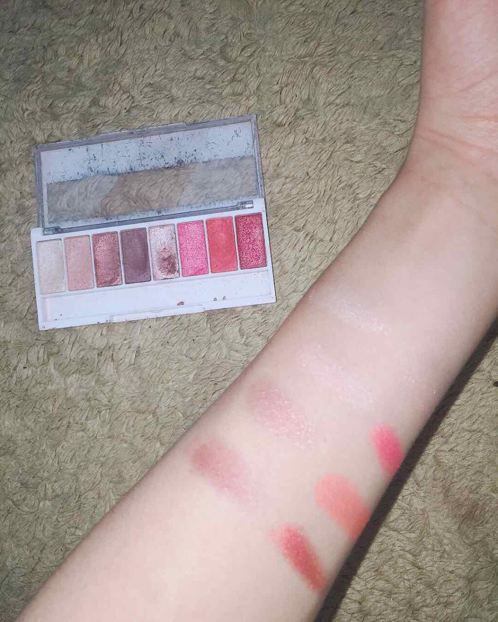 スイーツコレクション/マリブビューティー/アイシャドウパレットを使ったクチコミ(2枚目)