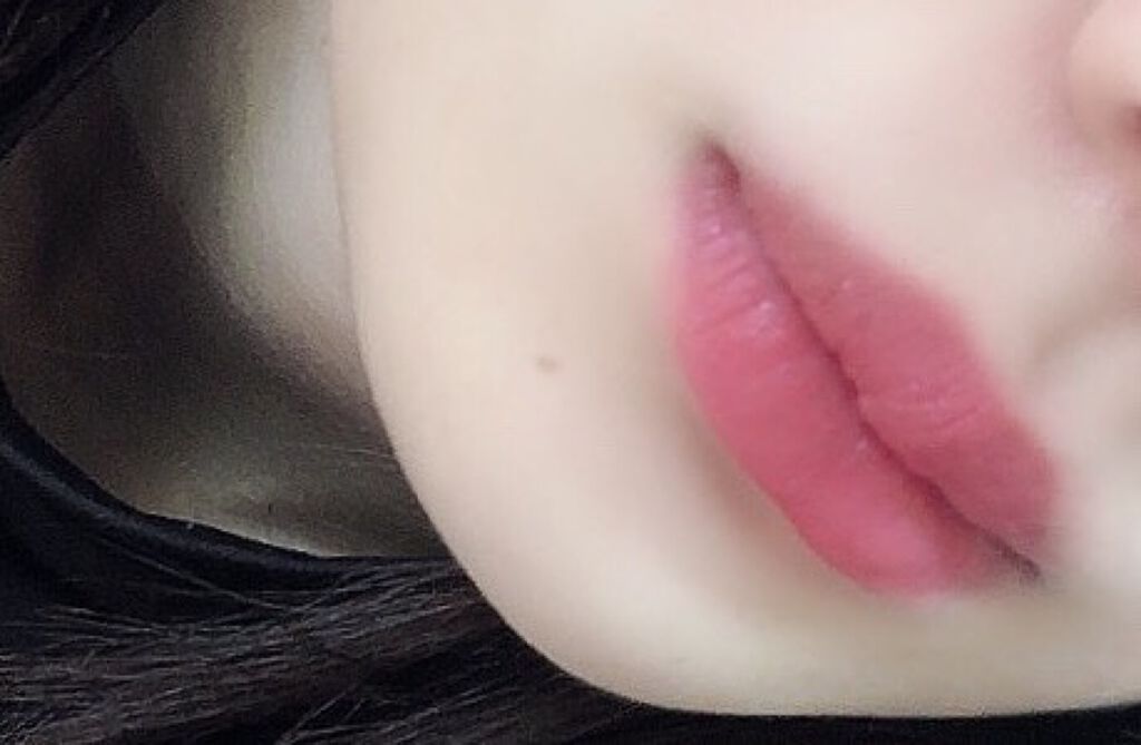 ルージュ アリュール 139 フルリ/CHANEL/口紅を使ったクチコミ（2枚目）