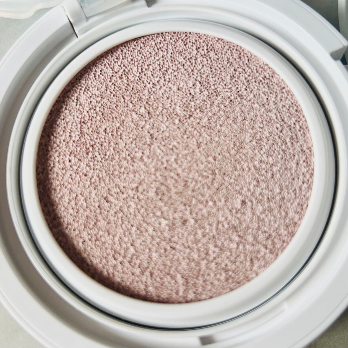 コンプリメントシリーズクッション 紫色(ボラ)/Ameli/クッションファンデーションを使ったクチコミ(3枚目)