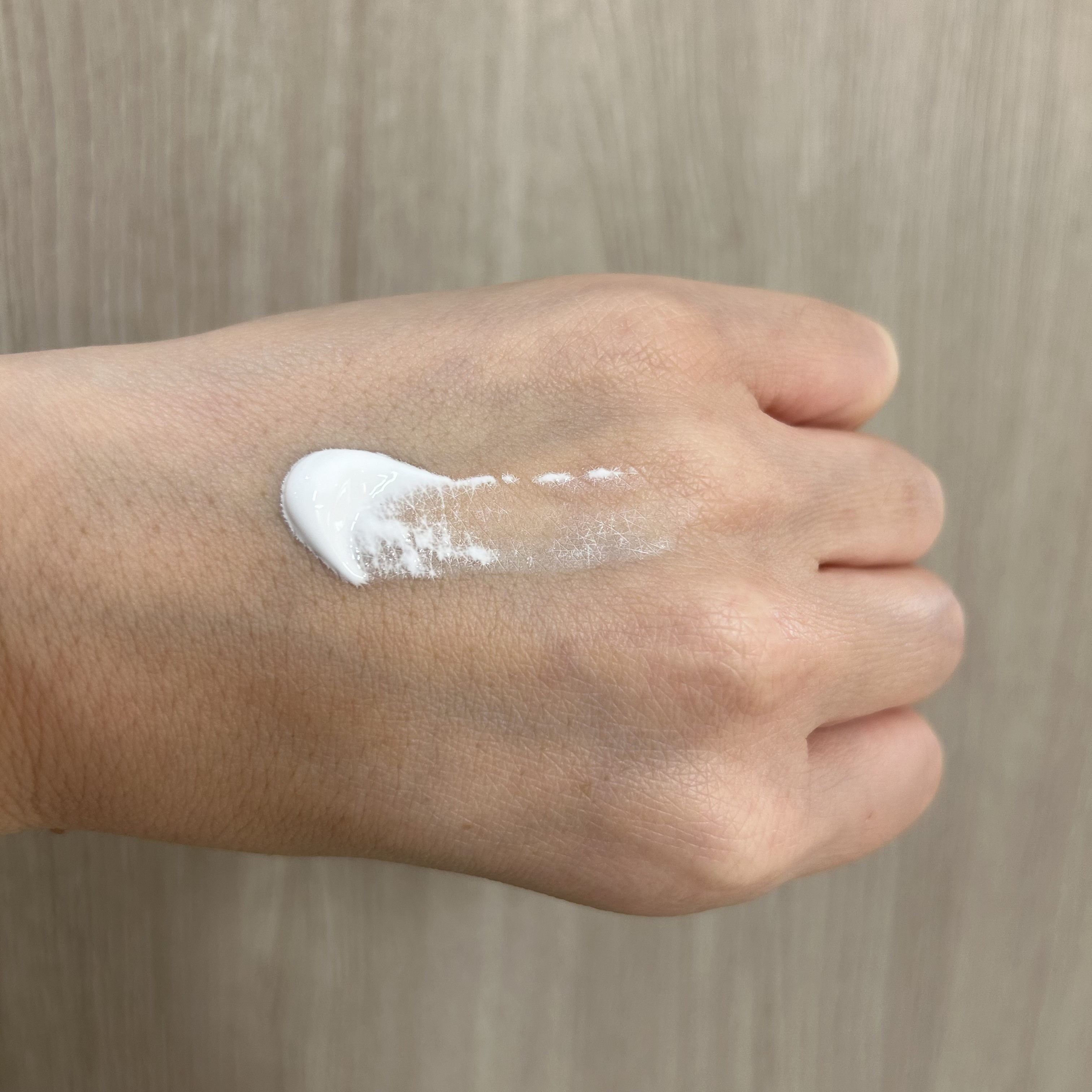 オールアバウトグロウトーンアップクリーム/CHASIN'RABBITS/化粧下地を使ったクチコミ（2枚目）