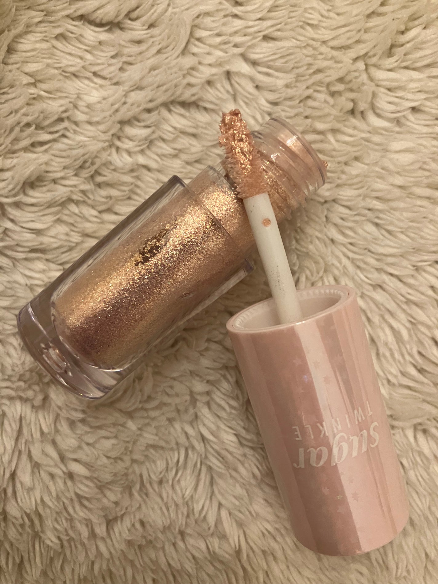 シュガー トゥインクル リキッド グリッター/PERIPERA/グリッターを使ったクチコミ(3枚目)