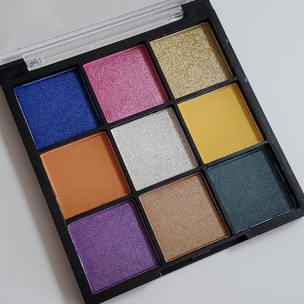 UR GLAM　BLOOMING EYE COLOR PALETTE/U R GLAM/アイシャドウパレットを使ったクチコミ（1枚目）
