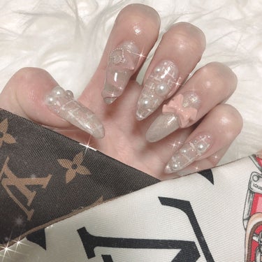 NAILTOWN ネイルパーツのクチコミ「𝐍𝐞𝐰 𝐧𝐚𝐢𝐥💖💖ㅤ
ㅤ
冬らしくツイードにしてみました*୨୧⑅ㅤ
相変わらずパール付けとけ.....」（1枚目）