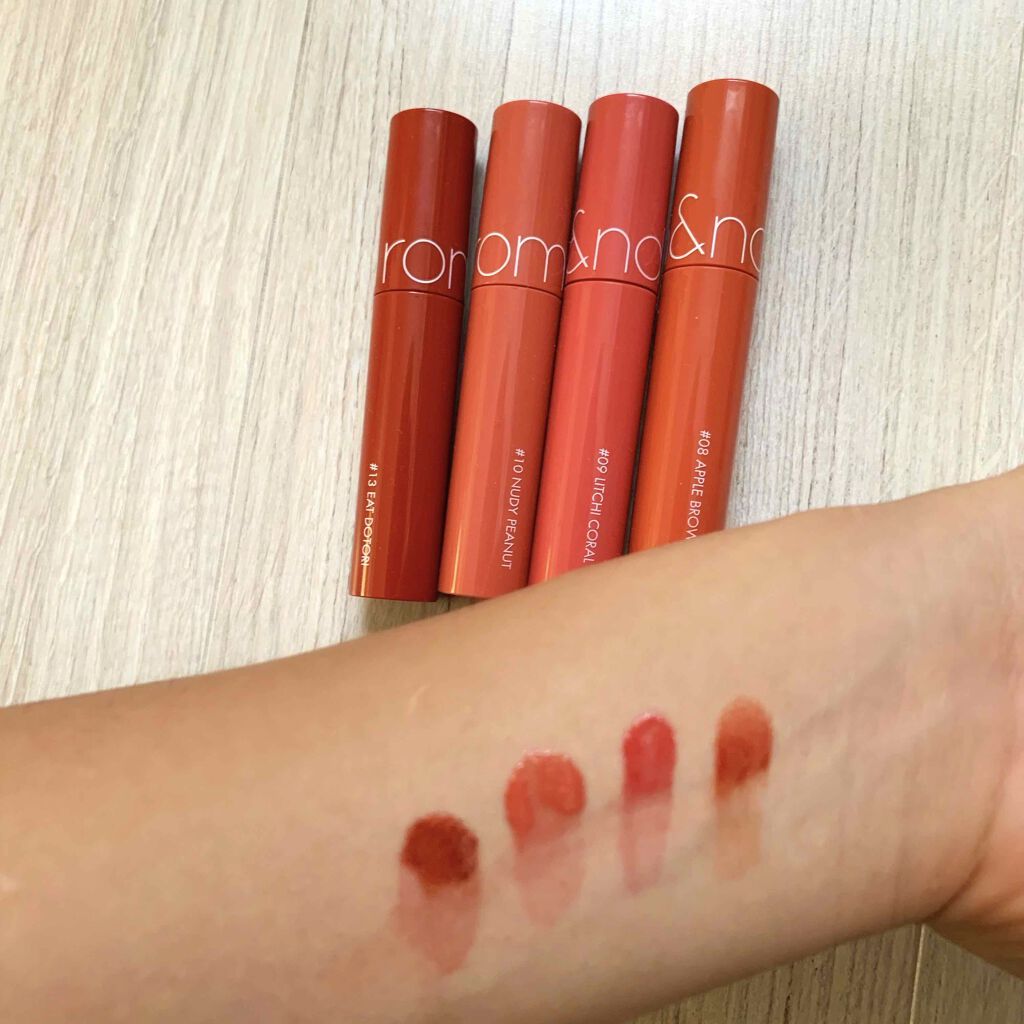 ジューシーラスティングティント/rom&nd/リップティントを使ったクチコミ（2枚目）