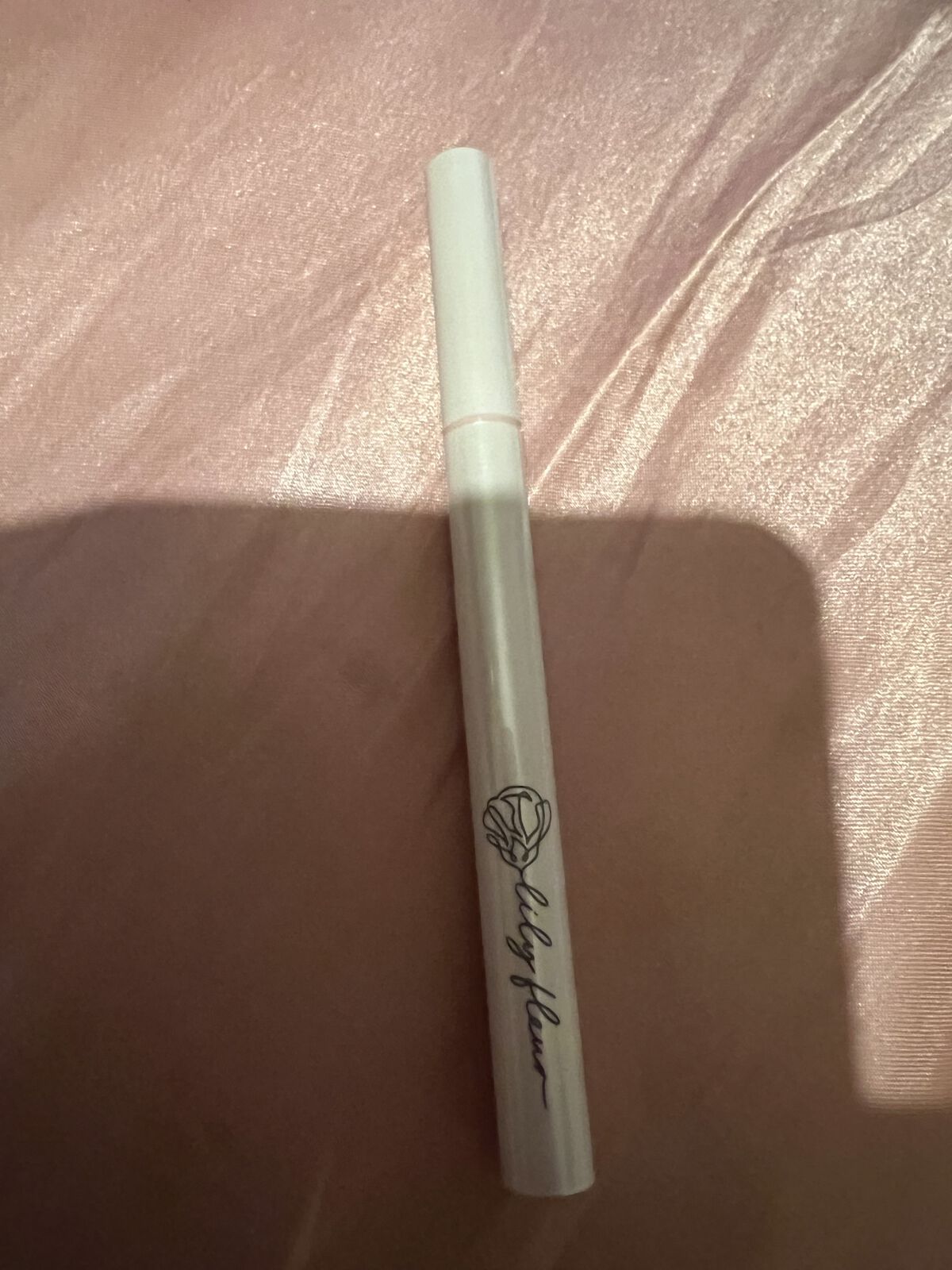 カラーミーツ アイライナーL /リリーフルール/リキッドアイライナーを使ったクチコミ（2枚目）