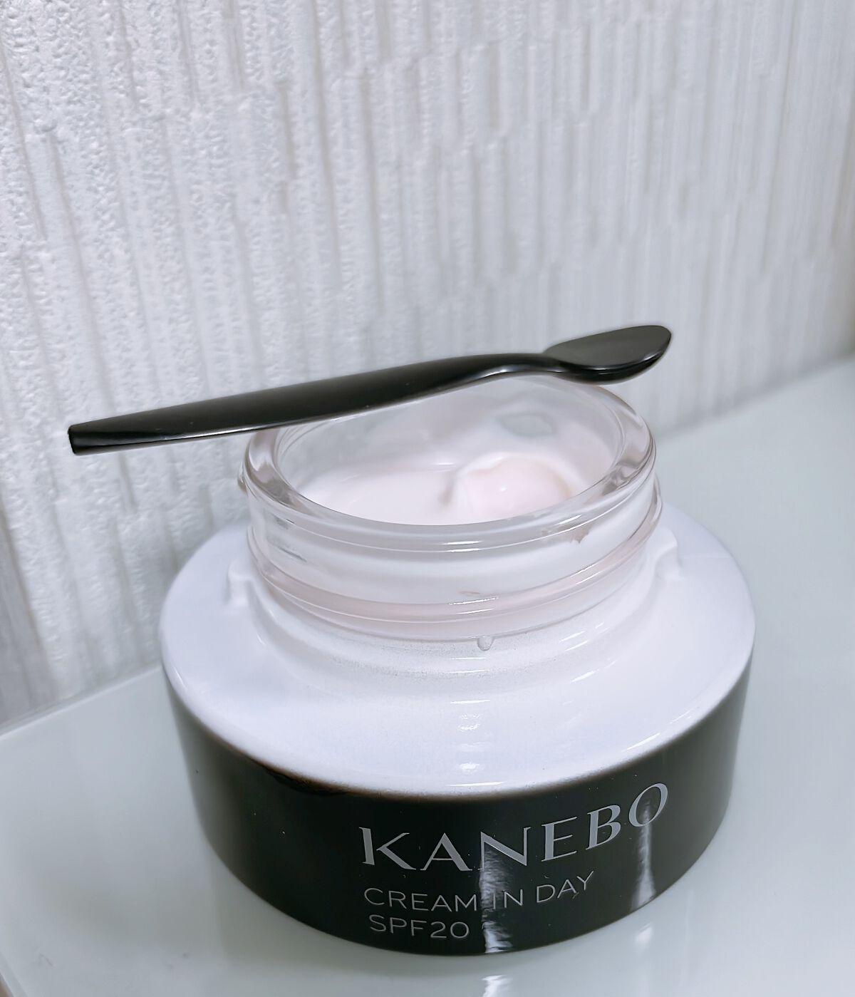 クリーム　イン　デイ/KANEBO/フェイスクリームを使ったクチコミ（1枚目）