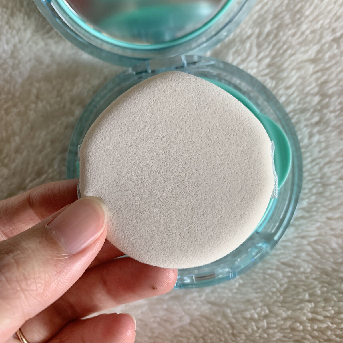 メタフィットヴィーガンクッション/AMUSE/クッションファンデーションを使ったクチコミ（3枚目）