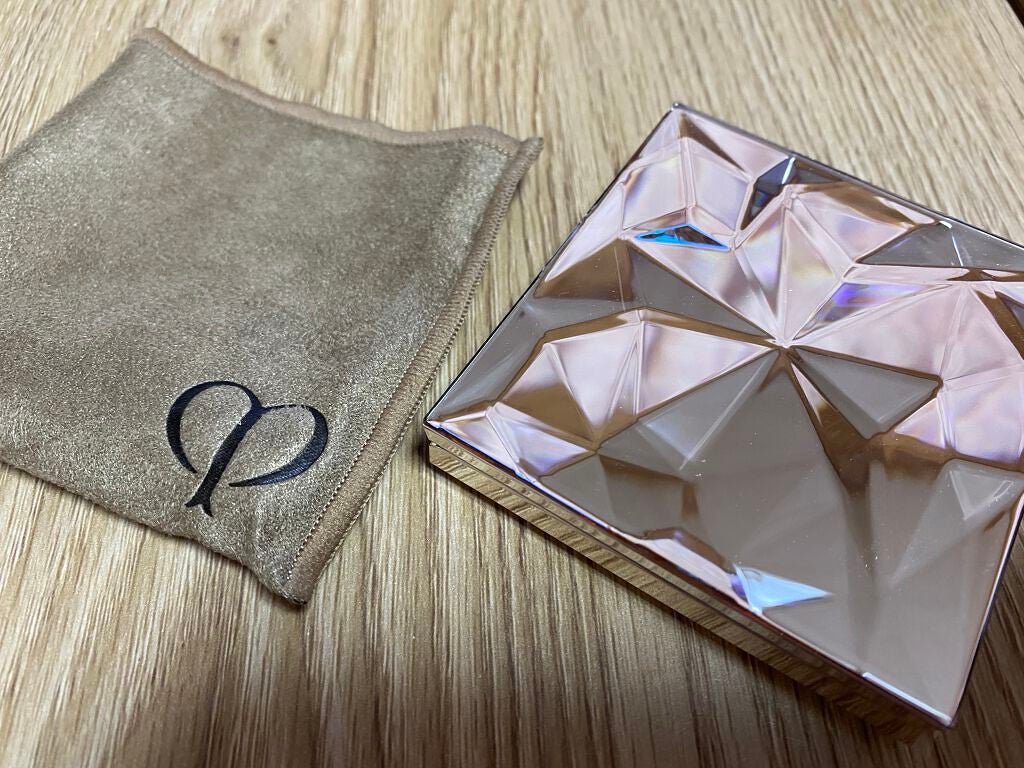 クレ・ド・ポー ボーテ レオスールデクラ/クレ・ド・ポー ボーテ/パウダーハイライトを使ったクチコミ(1枚目)