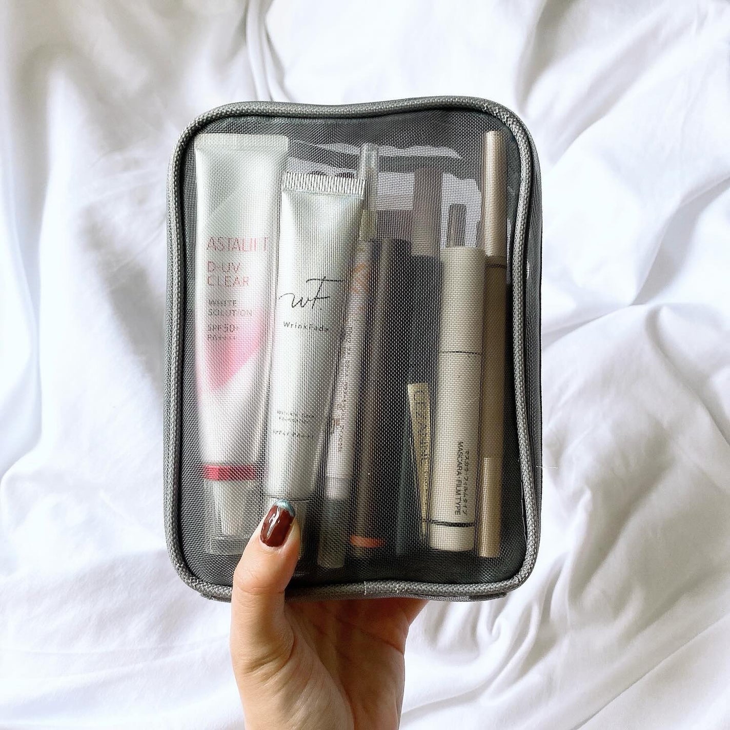 透明ちゃん@LIPSパートナー🤍 on LIPS 「ついに….キャンドゥから…..自立するメッシュ縦型ポーチが出て..」(5枚目)